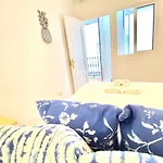 Comfortable Studio Old Town, Parking Optional