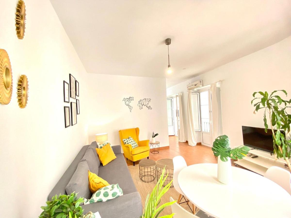 Comfortable Old Town, Parking Optional Appartement *
